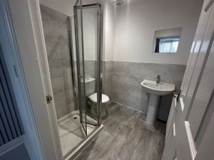 Photo 15- click for photo gallery